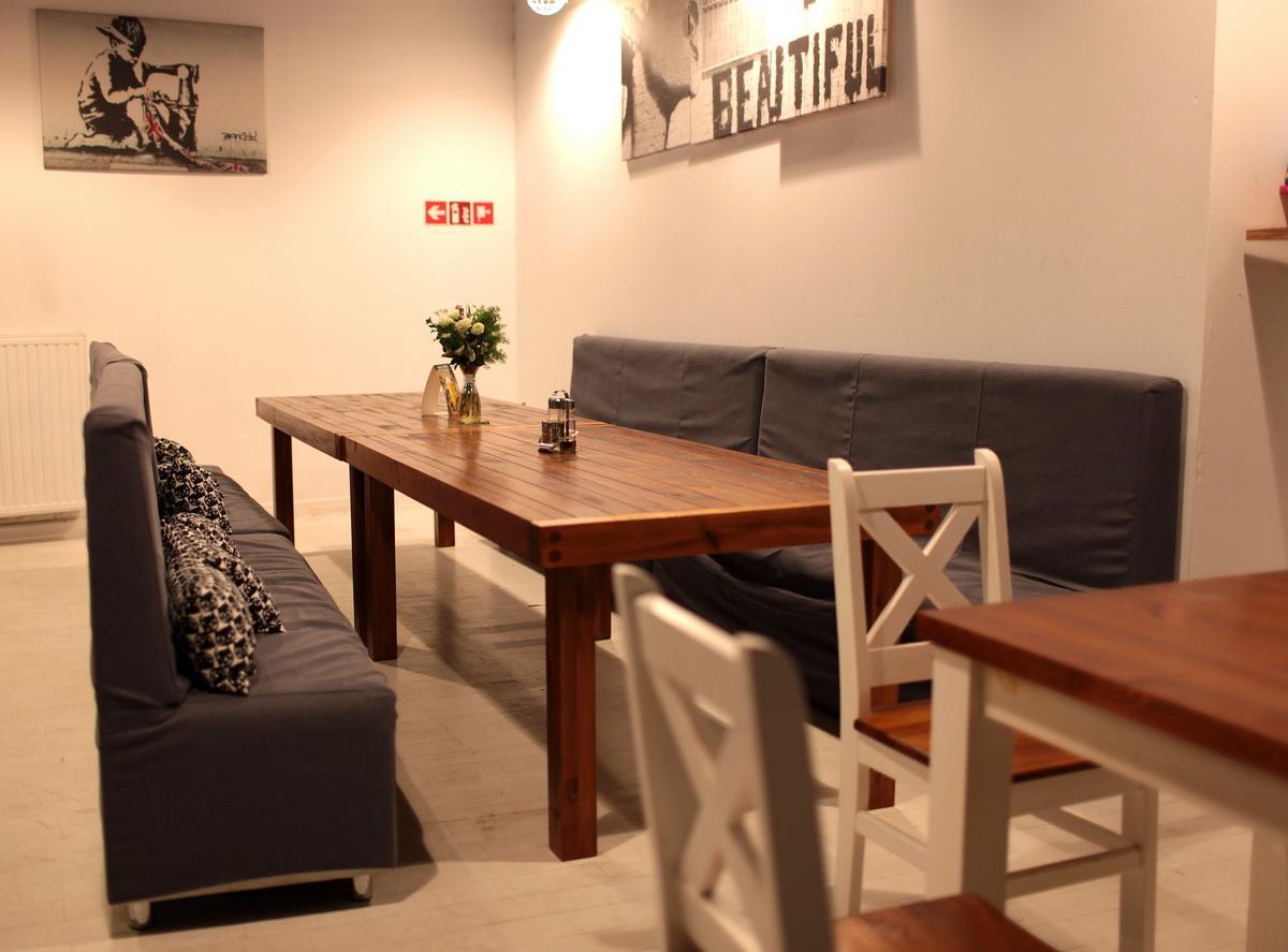 Hotel Court Park 나이사 외부 사진