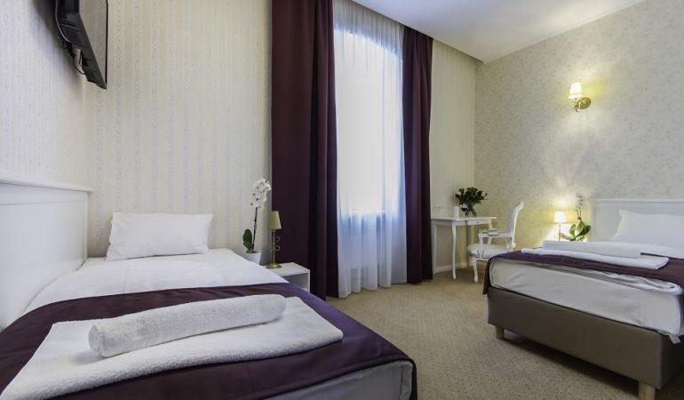 Hotel Court Park 나이사 외부 사진
